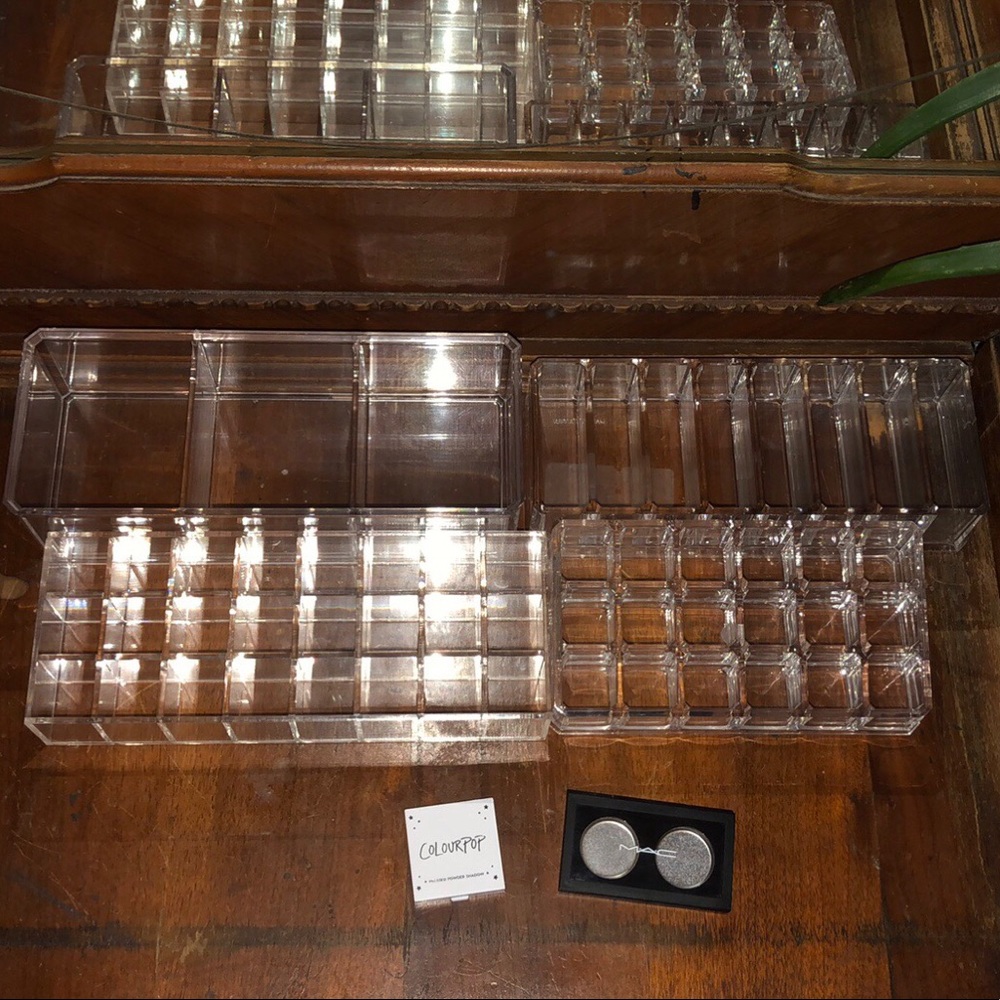 4 Acrylic Makeup Organizers and GWP